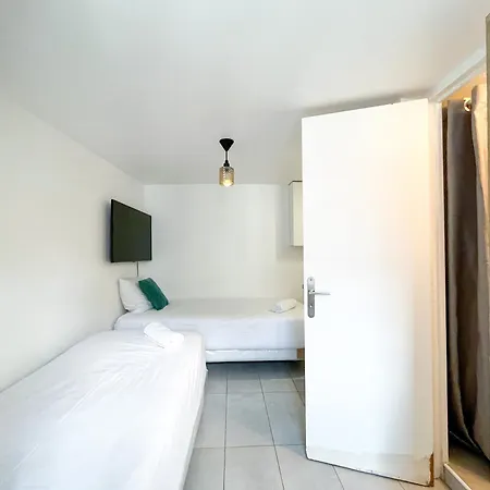 04 - Faubourg Bail Mobilite Апартаменты Париж