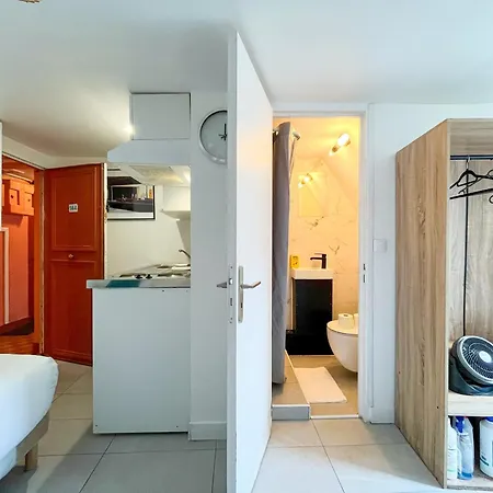 04 - Faubourg Bail Mobilite * Париж