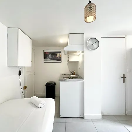 04 - Faubourg Bail Mobilite Lejlighed *